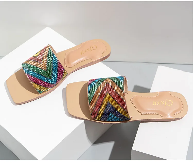 Fashion Women Slippers Summer Square Toe Female Color Matching Bling Flat Slides Causal Lady Flat Heel Flip Flops Shoes
Fashion Women Slippers Summer Square Toe Female Color Matching Bling Flat Slides Causal Lady Flat Heel Flip Flops Shoes
