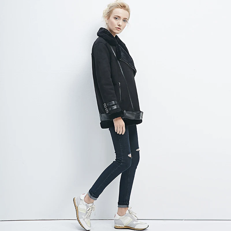 Women's Fur Faux Leather Jackets and Coats Biker Style Woman Fur Coats European Automotive Sheepskin Fur Coat Woman Clothes A427
Women's Fur Faux Leather Jackets and Coats Biker Style Woman Fur Coats European Automotive Sheepskin Fur Coat Woman Clothes A427