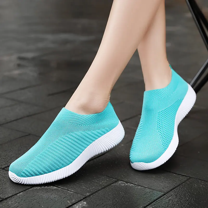 2020 Women Vulcanized Shoes High Quality Women Sneakers Slip On Flats Shoes Women Loafers Plus Size 35-44 Walking Flat
2020 Women Vulcanized Shoes High Quality Women Sneakers Slip On Flats Shoes Women Loafers Plus Size 35-44 Walking Flat