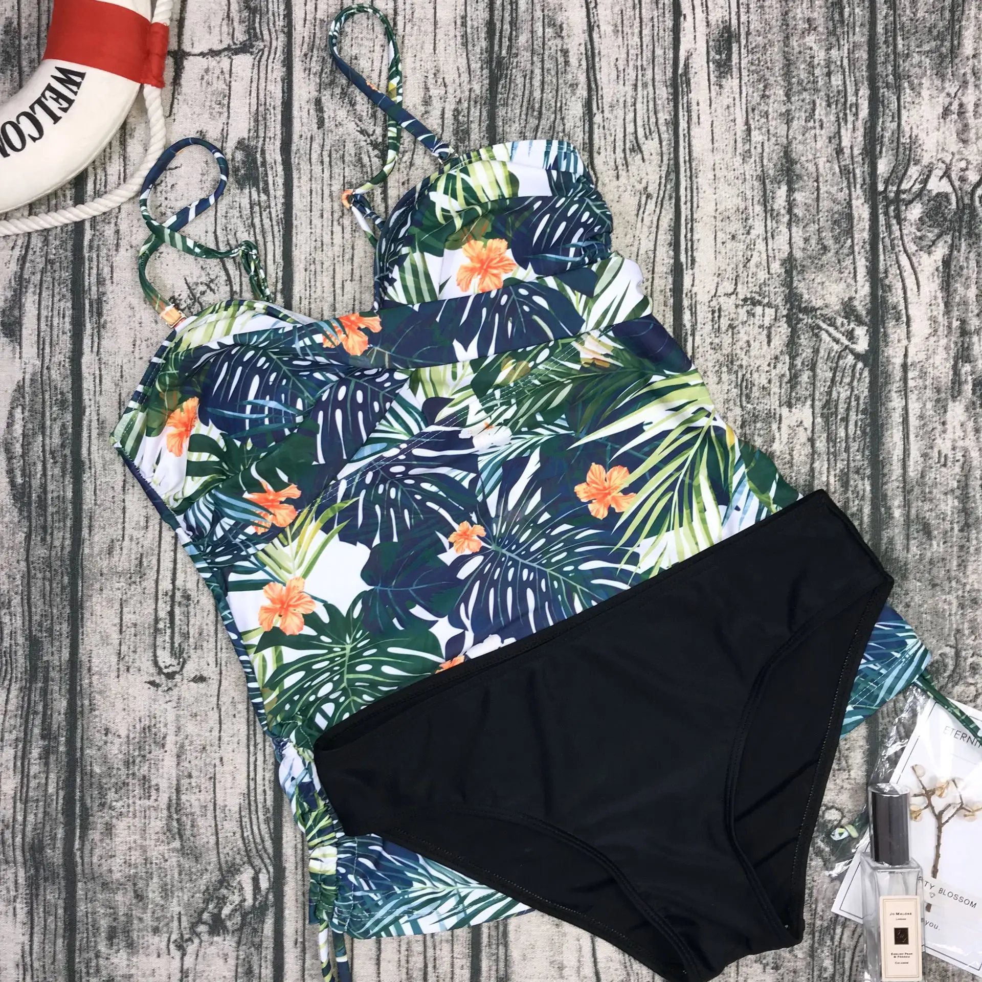 Bikini Plus Size Swimwear Women Swimsuit Sexy Tankini Set Two-piece Suit 2020 Ruched Print Padded Bandage Bathing Suit Swimdress
Bikini Plus Size Swimwear Women Swimsuit Sexy Tankini Set Two-piece Suit 2020 Ruched Print Padded Bandage Bathing Suit Swimdress