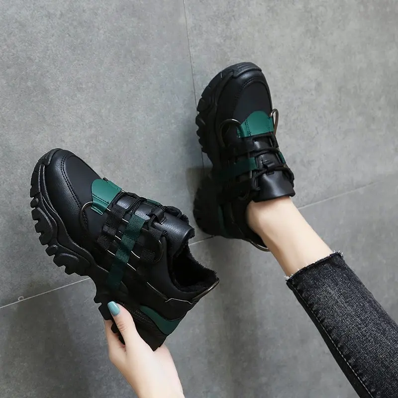 2020 Winter Women Shoes Black Short Plush Shoes Casual Trainers Designer Shoes Woman Sneakers Platform Shoes
2020 Winter Women Shoes Black Short Plush Shoes Casual Trainers Designer Shoes Woman Sneakers Platform Shoes