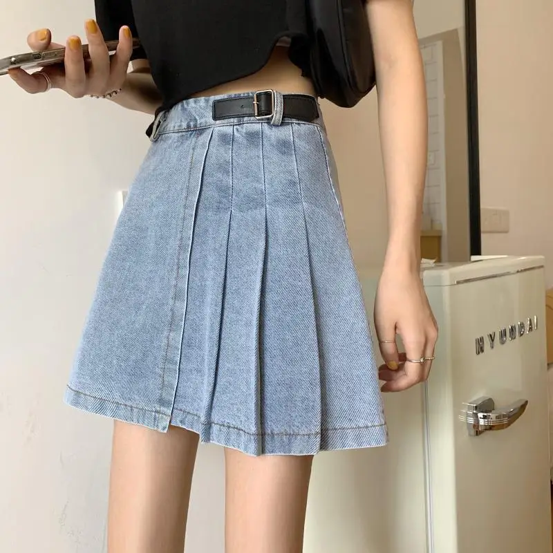2021 summer denim skirt female A-shaped design sense niche loose slim wind pleated skirt high waist A-shaped slim skirt
2021 summer denim skirt female A-shaped design sense niche loose slim wind pleated skirt high waist A-shaped slim skirt