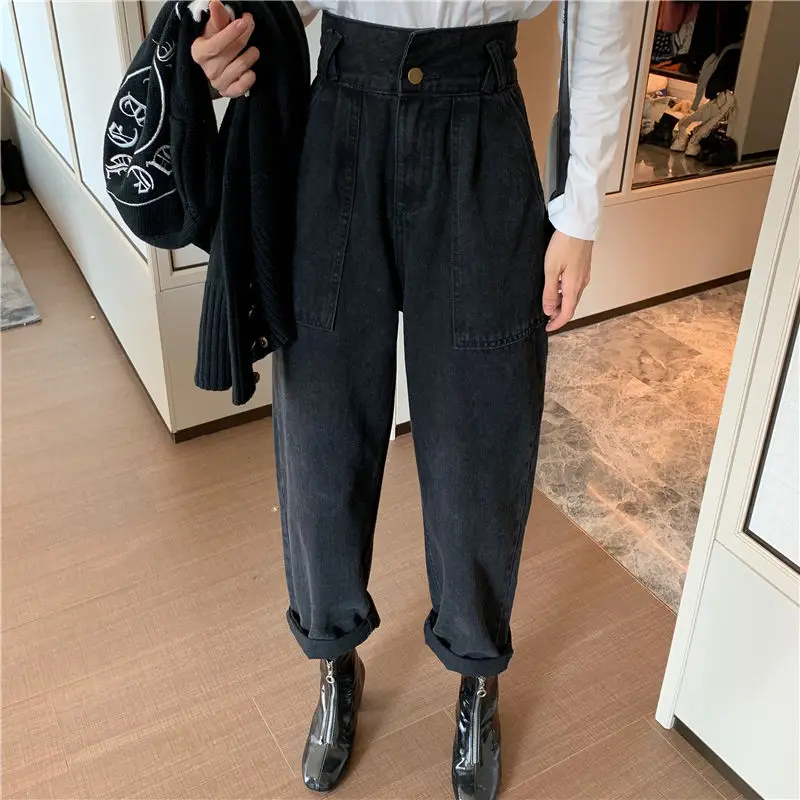 Vintage High Waist Jeans for Woman 2020 Skinny Black Blue Harem Mom Boyfriend Jeans for Women Denim Pants Female Trousers
Vintage High Waist Jeans for Woman 2020 Skinny Black Blue Harem Mom Boyfriend Jeans for Women Denim Pants Female Trousers