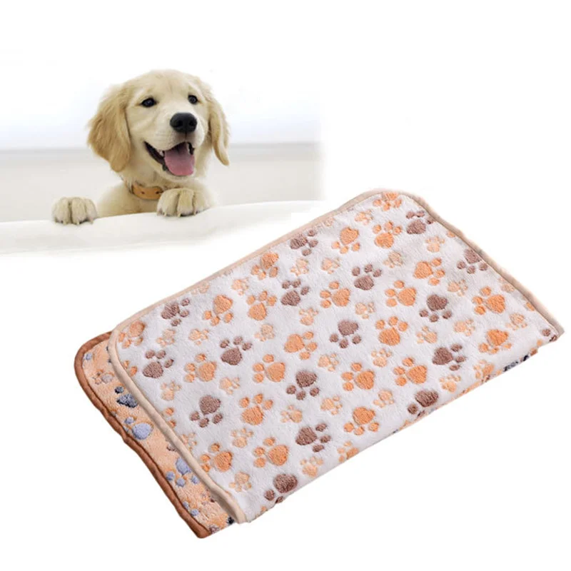 1PC Universal Thickening Coral Fleece Pet Bed Mat Portable Paw Print Soft Warm Cat and Dog Household Pet Supplies 2020cm 
1PC Universal Thickening Coral Fleece Pet Bed Mat Portable Paw Print Soft Warm Cat and Dog Household Pet Supplies 2020cm