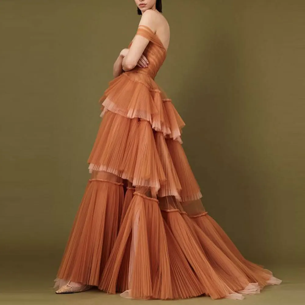 Elegant Tulle Off Shoulder Floor Length Prom Gowns Tiered Layered Ruffles Formal Evening Dresses Custom Made Vestidos De Fiesta
Elegant Tulle Off Shoulder Floor Length Prom Gowns Tiered Layered Ruffles Formal Evening Dresses Custom Made Vestidos De Fiesta