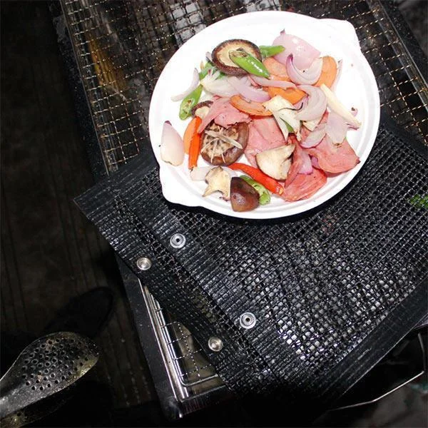 High Temperature Resistant Barbecue Bag Reusable Grilling Mesh Bags Non-Stick Barbecue Bag for Electric Gas Charcoal Grill 
High Temperature Resistant Barbecue Bag Reusable Grilling Mesh Bags Non-Stick Barbecue Bag for Electric Gas Charcoal Grill