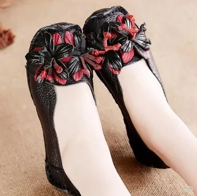 High Quality Ladies Spring 2021 New Fashion Pure Handmade Leather Ethnic Flower Single Shoes Casual Peas Shoes Zapatos De Mujer
High Quality Ladies Spring 2021 New Fashion Pure Handmade Leather Ethnic Flower Single Shoes Casual Peas Shoes Zapatos De Mujer