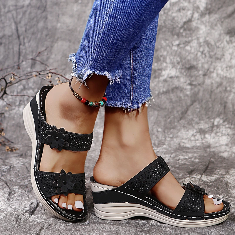 Women Summer Sandals Mid Heels Sandals Plus Size 43 Wedges Shoes Woman Sweet Bowties Slippers Sandalias Mujer zapatos de mujer
Women Summer Sandals Mid Heels Sandals Plus Size 43 Wedges Shoes Woman Sweet Bowties Slippers Sandalias Mujer zapatos de mujer