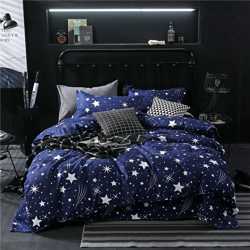 Комплект постельного белья Star Blue из 4 предметов, пододеяльник с мультяшным рисунком, простыни и наволочки для мальчиков и взрослых, Комплект...
Комплект постельного белья Star Blue из 4 предметов, пододеяльник с мультяшным рисунком, простыни и наволочки для мальчиков и взрослых, Комплект...