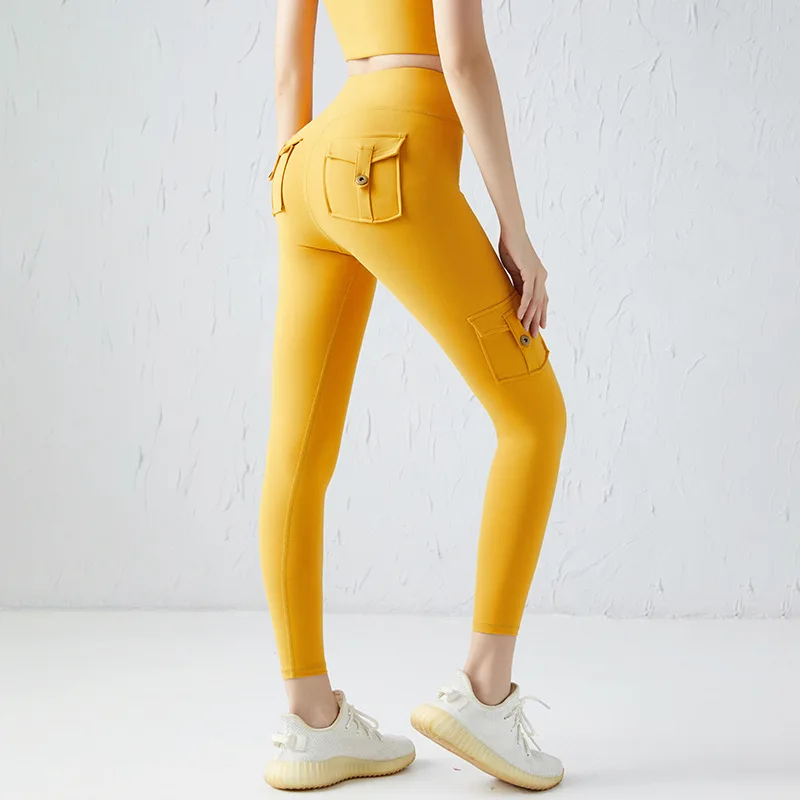 European and American explosive yoga fitness pants women autumn thick workwear pocket sports nine-point pants
European and American explosive yoga fitness pants women autumn thick workwear pocket sports nine-point pants