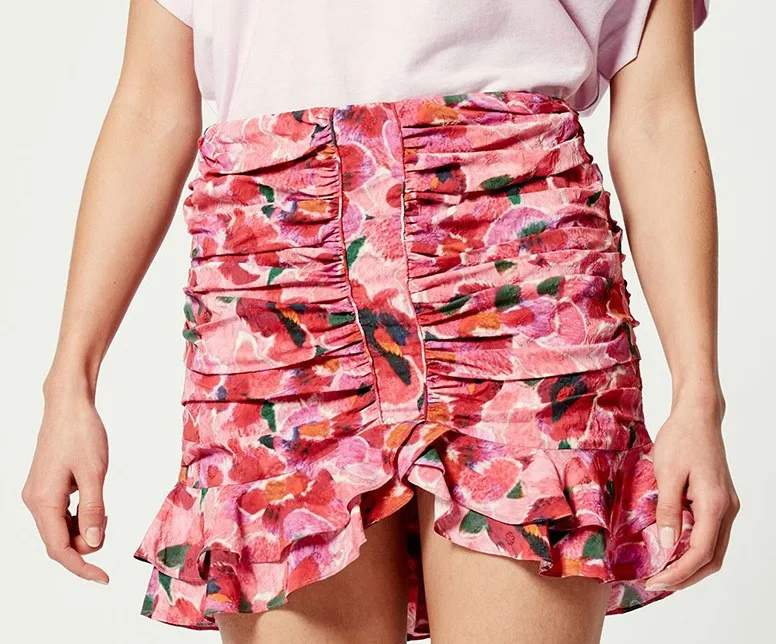 21 summer niche design sense fashion floral print ruffled pleated skirt women retro bag hip skirt short skirt trend
21 summer niche design sense fashion floral print ruffled pleated skirt women retro bag hip skirt short skirt trend
