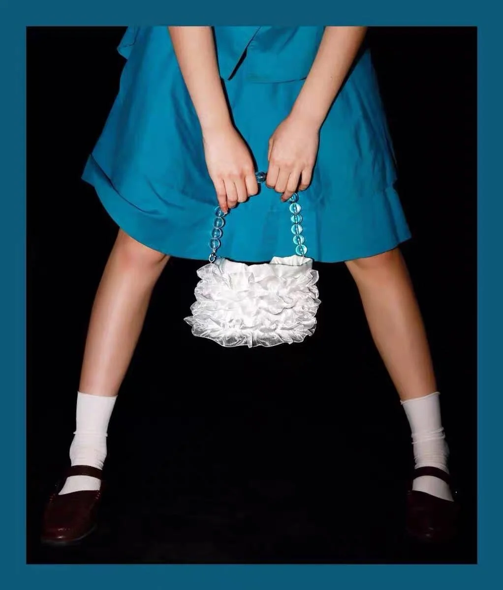 Organza Vintage Pearl Chain Women Underarm Shoulder Bags Fashion Ladies Small Bucket Bag Girls Evening Clutch Bag Bolsa Feminina
Organza Vintage Pearl Chain Women Underarm Shoulder Bags Fashion Ladies Small Bucket Bag Girls Evening Clutch Bag Bolsa Feminina
