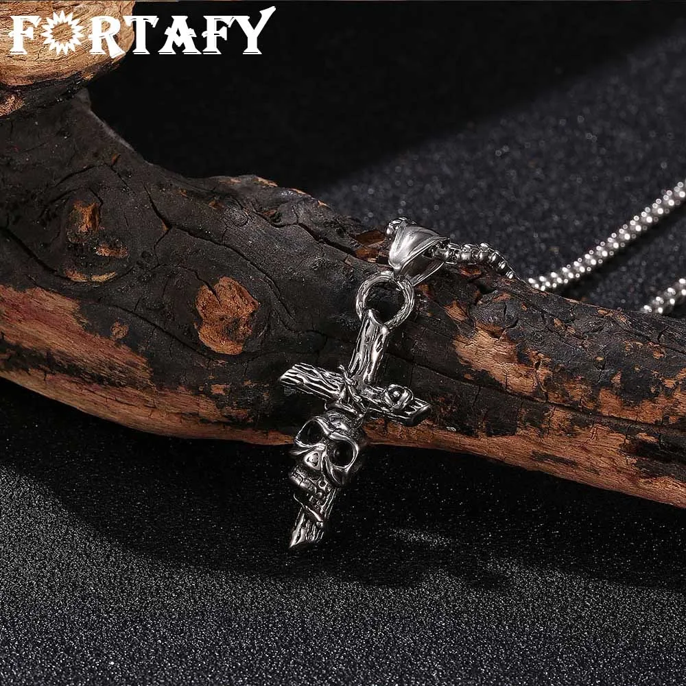 FORTAFY Punk Trendy Stainless Steel Cross Skull Pendant Necklace Fashion Men Jewelry Party Birthday Gift FRGL0002
FORTAFY Punk Trendy Stainless Steel Cross Skull Pendant Necklace Fashion Men Jewelry Party Birthday Gift FRGL0002