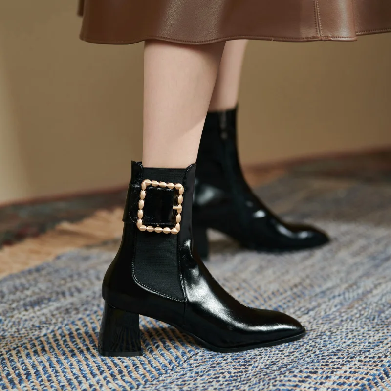 Hot Genuine Leather Square Toe Modern Heels Women Boots Office Lady ZIP ANKLE Boots Thick Heel 2021 Women Shoes
Hot Genuine Leather Square Toe Modern Heels Women Boots Office Lady ZIP ANKLE Boots Thick Heel 2021 Women Shoes