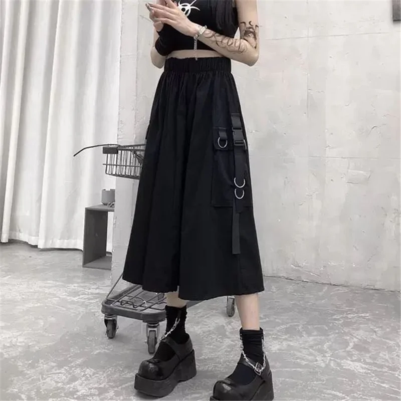 2021 New High Waist Loose A-line Cargo Skiets Chain Side Ring Pocket Midi Long Black Skirt Hip Hop Streetwear Harajuku Over Size
2021 New High Waist Loose A-line Cargo Skiets Chain Side Ring Pocket Midi Long Black Skirt Hip Hop Streetwear Harajuku Over Size