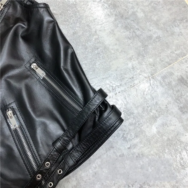 Sheepskin Biker Luxury Vest Women Street Zipper Punk Sleeveless Jacket OL Style 100% Real Leather Loose Short Waistcoat S-3XL 
Sheepskin Biker Luxury Vest Women Street Zipper Punk Sleeveless Jacket OL Style 100% Real Leather Loose Short Waistcoat S-3XL
