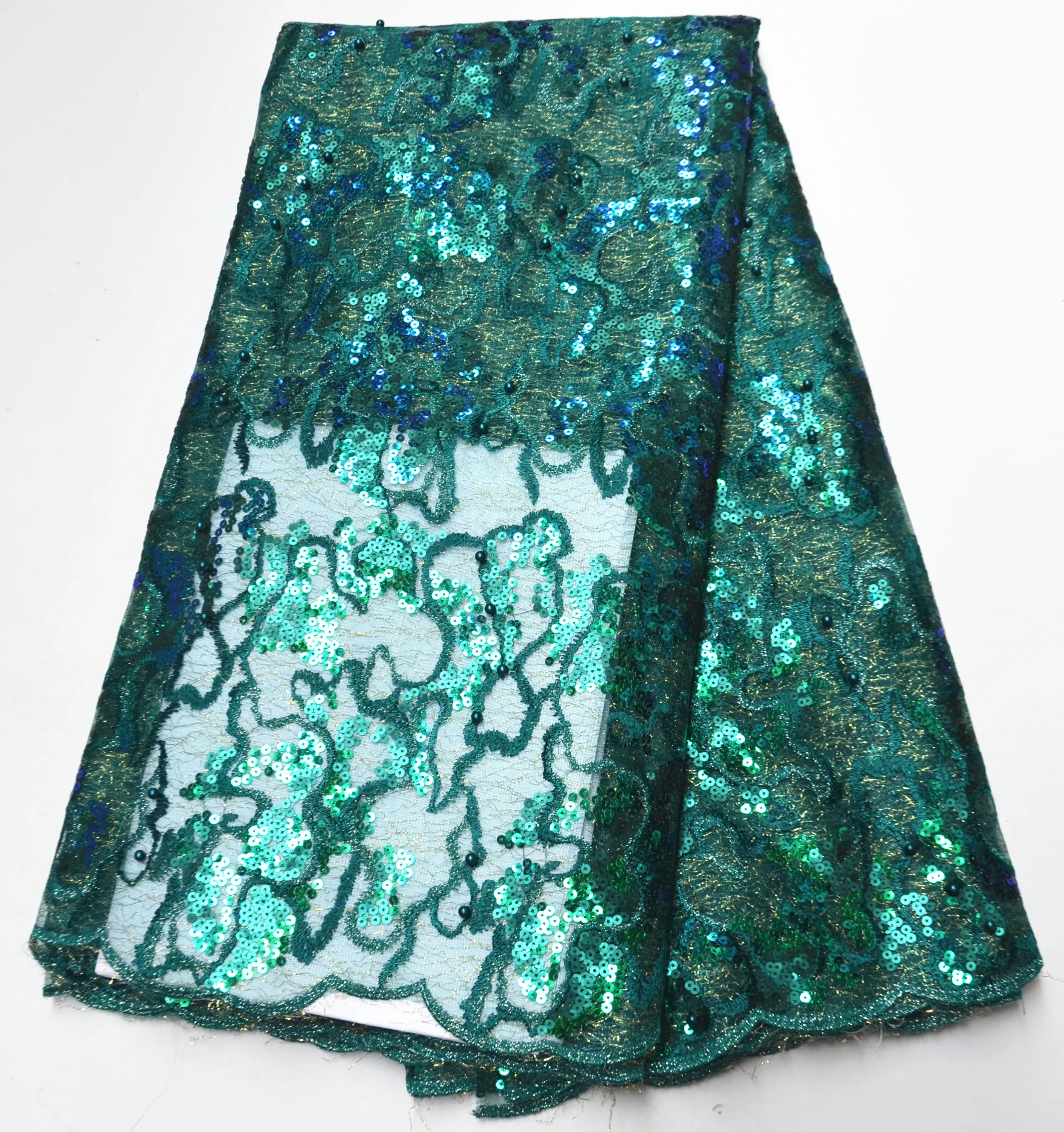 African organza Lace Fabric 2020 High Quality Nigerian Tulle Lace Fabric with Embroidered sequins Luxury Women Wedding Dress
African organza Lace Fabric 2020 High Quality Nigerian Tulle Lace Fabric with Embroidered sequins Luxury Women Wedding Dress