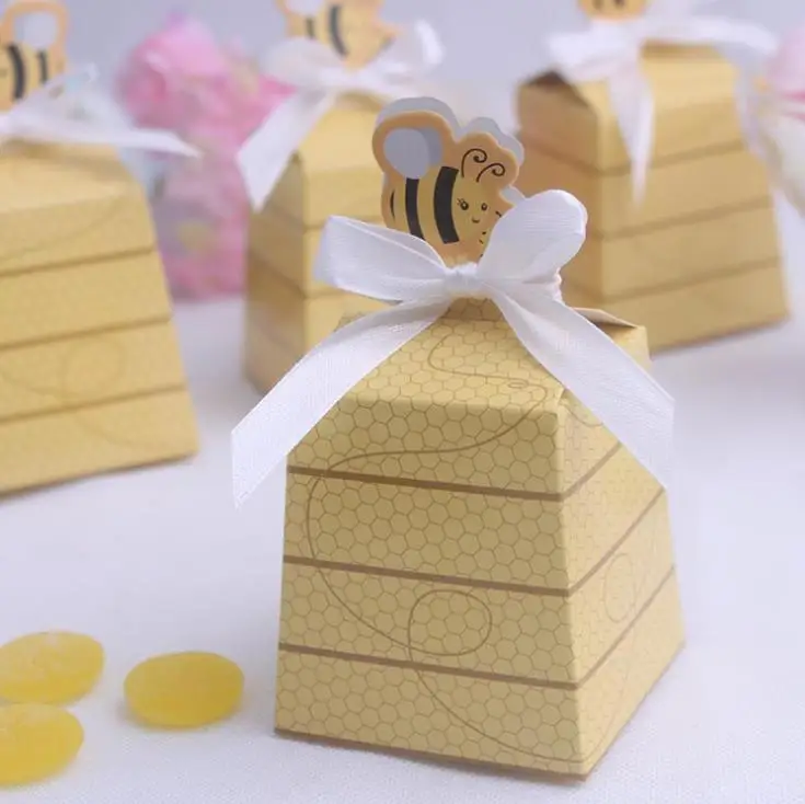 

1000 pcs European Yellow Bee Style Baby Shower Birthday Party Wedding Favors Candy Boxes Gift Box with White Ribbons SN59