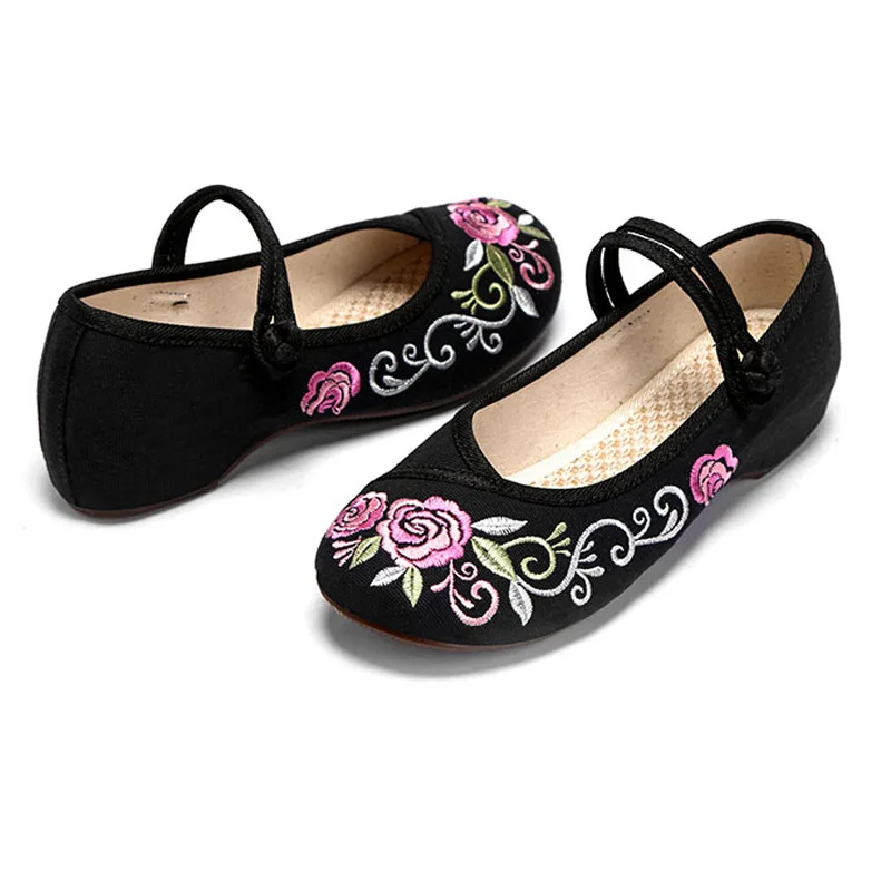 Soft Shoes Woman Flats Casual Female Sneakers Round Toe Dress Comfortable New Summer Leisure Basic PU Embroider TPR Flower Fabri 
Soft Shoes Woman Flats Casual Female Sneakers Round Toe Dress Comfortable New Summer Leisure Basic PU Embroider TPR Flower Fabri