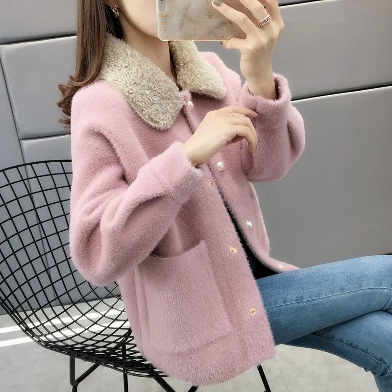 Korean Winter Thick Faux Mink Cashmere Knitted Sweater Women Cardigan 4 Color Loose Short Big Pocket Knitting Jacket Coat Female
Korean Winter Thick Faux Mink Cashmere Knitted Sweater Women Cardigan 4 Color Loose Short Big Pocket Knitting Jacket Coat Female