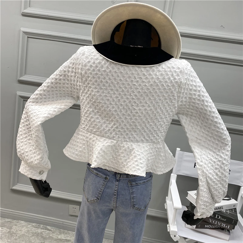 2021 New Design Sense Doll Collar Long Sleeve Ruffled Diamond Button Slim Shirt Slim Joker Shirt
2021 New Design Sense Doll Collar Long Sleeve Ruffled Diamond Button Slim Shirt Slim Joker Shirt