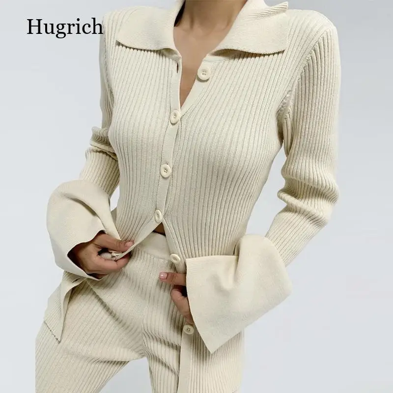 Elegant Knitted Two Piece Set Women Ribbed Zipper Flare Sleeve Shirts Tops and Elastic Waist Flare Pants Suit Slim Female Outfit
Elegant Knitted Two Piece Set Women Ribbed Zipper Flare Sleeve Shirts Tops and Elastic Waist Flare Pants Suit Slim Female Outfit
