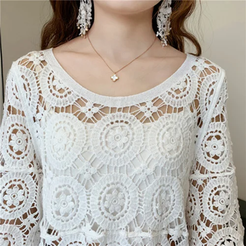 White Blouse Women 2020 Summer Bohemia Vintage Hollow Out Floral Crochet Lace Shirt Ladies Tops Beach Cover Up blusas mujer T443
White Blouse Women 2020 Summer Bohemia Vintage Hollow Out Floral Crochet Lace Shirt Ladies Tops Beach Cover Up blusas mujer T443