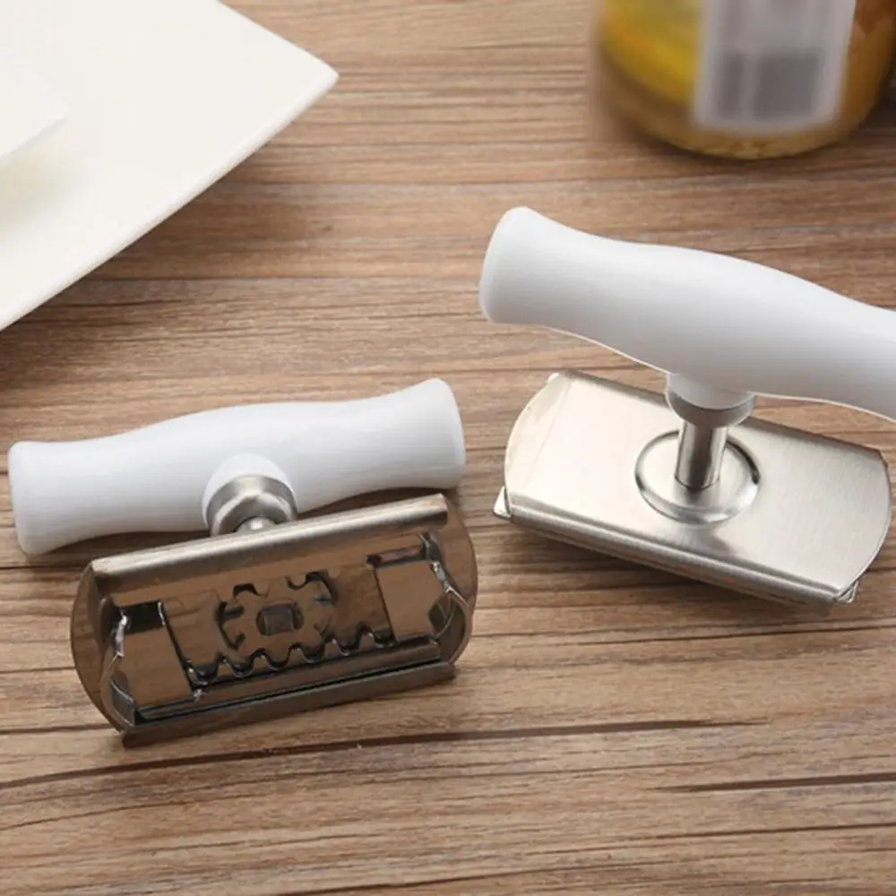 1 Pcs Jar Openers Manual Stainless Steel Labor-Saving Can Opener Rotary Open Lid Tool Screw Cap Gadgets Kitchen Accessories
1 Pcs Jar Openers Manual Stainless Steel Labor-Saving Can Opener Rotary Open Lid Tool Screw Cap Gadgets Kitchen Accessories