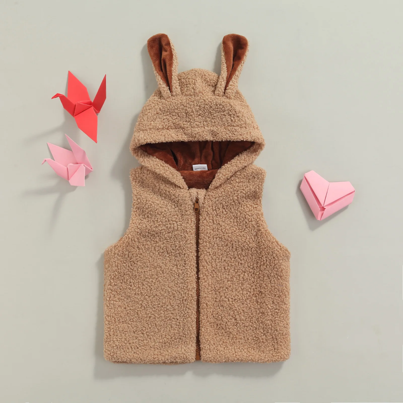 Детская однотонная теплая бархатная куртка с капюшоном, свободный крой, безрукавка на молнии для маленьких мальчиков и девочек, Осень-зима, ... 
Детская однотонная теплая бархатная куртка с капюшоном, свободный крой, безрукавка на молнии для маленьких мальчиков и девочек, Осень-зима, ...