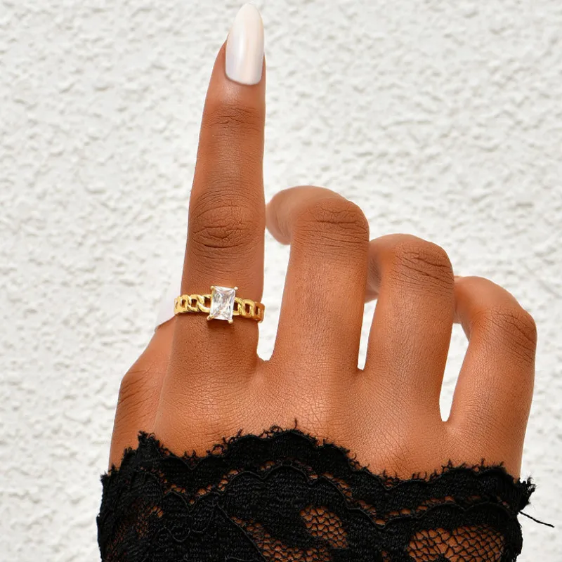 Vintage Inlaid Diamond Alloy Joint Ring for Womens Punk Rings Party Jewelry 2021
Vintage Inlaid Diamond Alloy Joint Ring for Womens Punk Rings Party Jewelry 2021