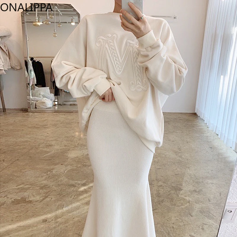 Женский осенний костюм Onalippa 2021 года, повседневный свободный свитер с круглым вырезом и вышивкой букв, с высокой талией и сумочкой на бедрах, ...
Женский осенний костюм Onalippa 2021 года, повседневный свободный свитер с круглым вырезом и вышивкой букв, с высокой талией и сумочкой на бедрах, ...