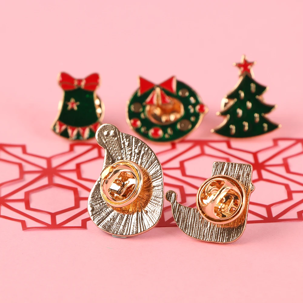 Christmas Brooches Pins Cute Santa Claus Trees Jingle Bells Creative Cartoon Pin
Christmas Brooches Pins Cute Santa Claus Trees Jingle Bells Creative Cartoon Pin