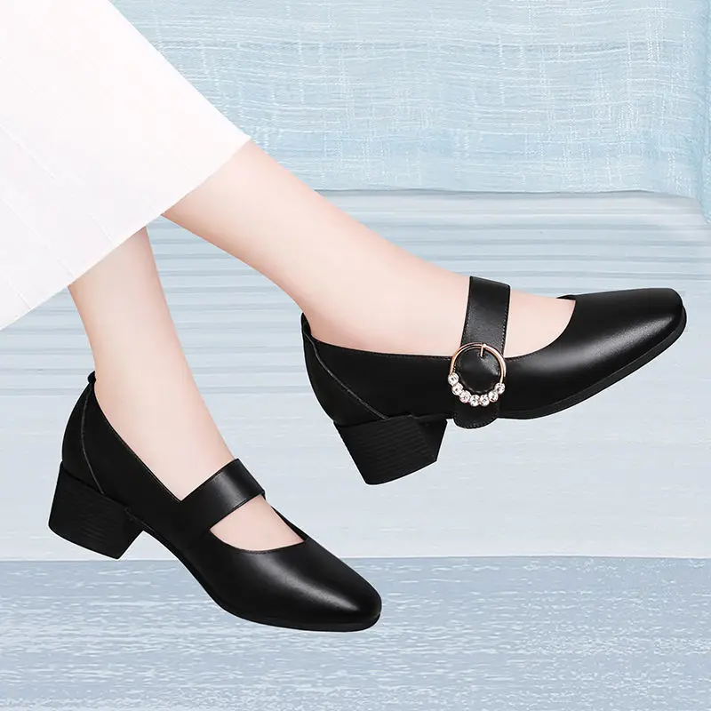 Soft Leather Four Seasons Work Single Shoes Women Soft Sole Shallow Mouth Professional Work Women Non-slip Single Shoes Women
Soft Leather Four Seasons Work Single Shoes Women Soft Sole Shallow Mouth Professional Work Women Non-slip Single Shoes Women