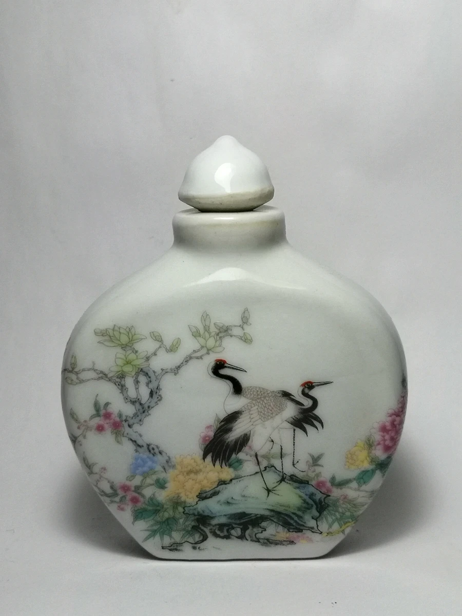 YIZHU CULTUER ART Collected Old Chinese Famille rose Porcelain Painting Crane Flowers Snuff Bottle Decoration
YIZHU CULTUER ART Collected Old Chinese Famille rose Porcelain Painting Crane Flowers Snuff Bottle Decoration