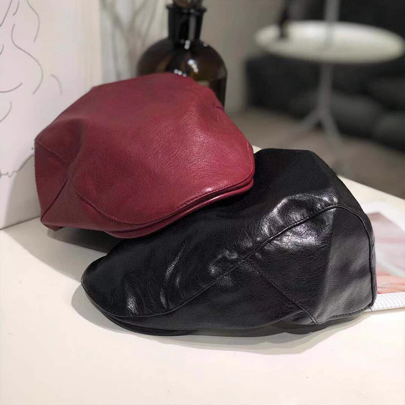 Leather Beret Women's Spring Short Duckbill Cap Forward Cap Retro Winter Hats for Women Elegant Fascinator Hats Black Hat 2020
Leather Beret Women's Spring Short Duckbill Cap Forward Cap Retro Winter Hats for Women Elegant Fascinator Hats Black Hat 2020
