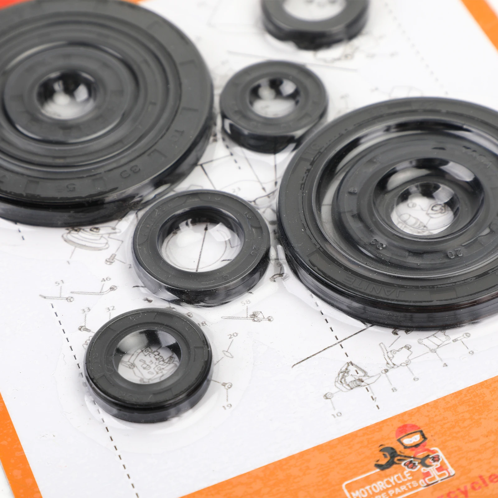 Artudatech Engine Oil Seal Kit Set Seals for Honda CRF250R 2004-2009 CRF250X 2004-2017 91205-MEB-671 Motorcycle Accessories Part 
Artudatech Engine Oil Seal Kit Set Seals for Honda CRF250R 2004-2009 CRF250X 2004-2017 91205-MEB-671 Motorcycle Accessories Part