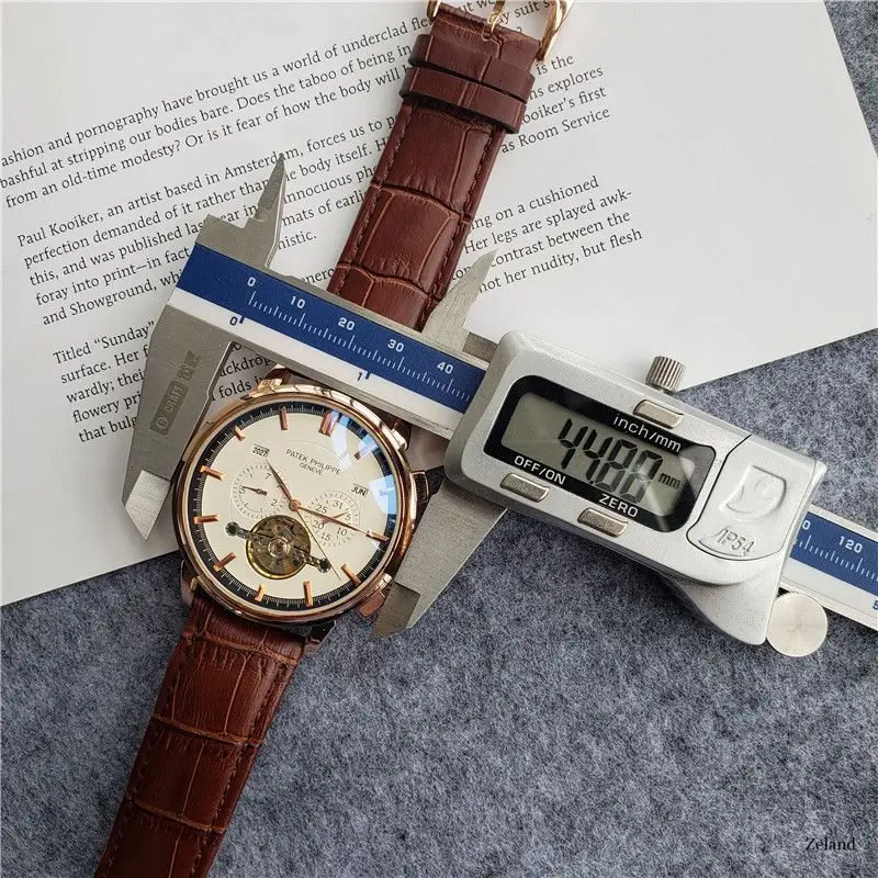 New Automatic Mechanical Men Watch Silver Blue Stainless Steel Transparent Sapphire Glass AAA Glide Watches 
New Automatic Mechanical Men Watch Silver Blue Stainless Steel Transparent Sapphire Glass AAA Glide Watches
