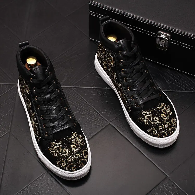 ERRFC Winter New Designer Luxury Mens Blue Casual Comfort Shoes High Top Embroidered Flower Man Blue Leisure Shoes Size 38-43
ERRFC Winter New Designer Luxury Mens Blue Casual Comfort Shoes High Top Embroidered Flower Man Blue Leisure Shoes Size 38-43