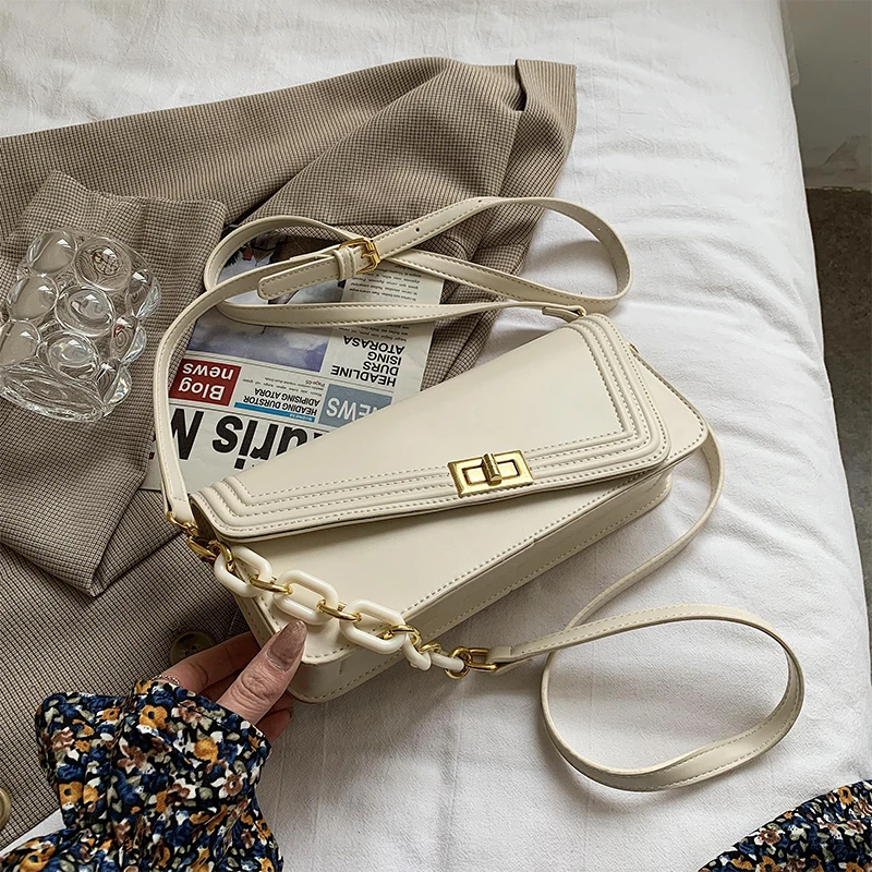 2021 new fashion niche Joker ins messenger bag popular small bag women's bag shoulder small square bag
2021 new fashion niche Joker ins messenger bag popular small bag women's bag shoulder small square bag