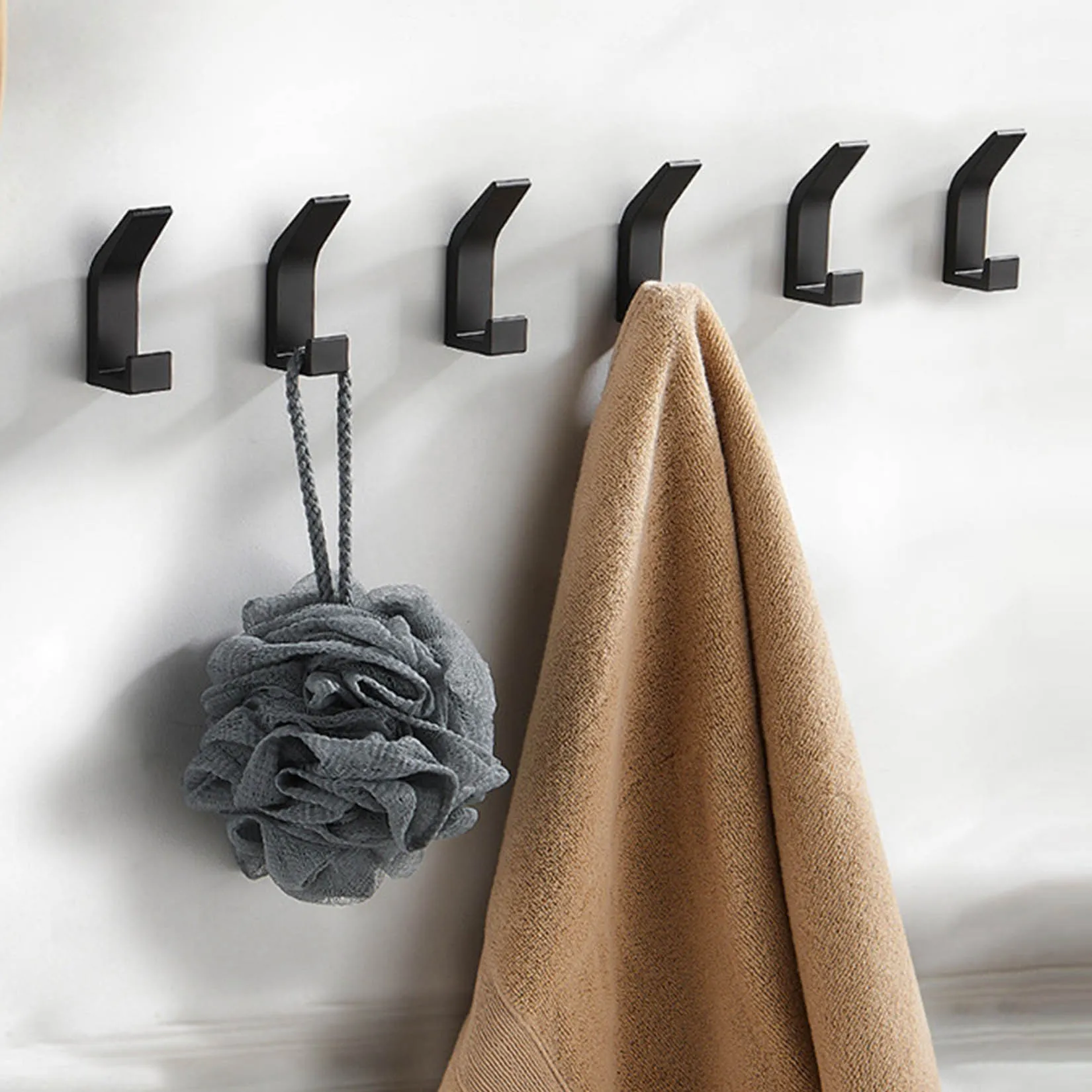 6pcs Aluminum Alloy Hook Nordic Self-adhesive Storage Hook Kitchen Bathroom Wall-mounted Clothes Towel Brush Holder Durable Rack 
6pcs Aluminum Alloy Hook Nordic Self-adhesive Storage Hook Kitchen Bathroom Wall-mounted Clothes Towel Brush Holder Durable Rack