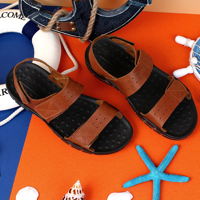 Новинка 2019, летние мужские сандалии, женские гладиаторские сандалии, шлепанцы с открытым носком, Нескользящие тапочки с заклепками 
Новинка 2019, летние мужские сандалии, женские гладиаторские сандалии, шлепанцы с открытым носком, Нескользящие тапочки с заклепками