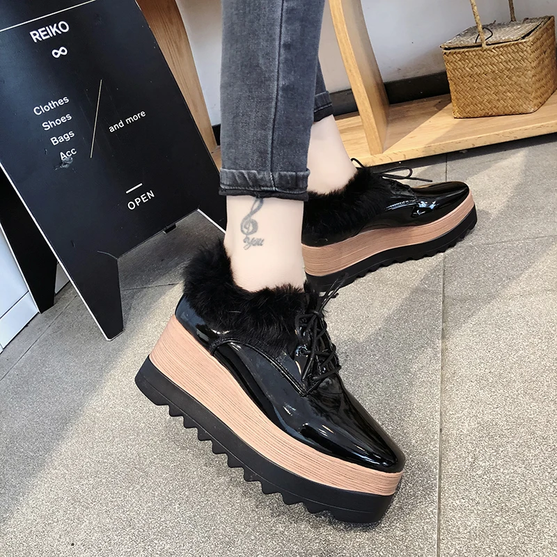 Oxford Shoes Woman Loafers Casual Shoes New Spring Women Shoes Patent Leather Lace Up Plush Increased Flat Platform Plus Size
Oxford Shoes Woman Loafers Casual Shoes New Spring Women Shoes Patent Leather Lace Up Plush Increased Flat Platform Plus Size