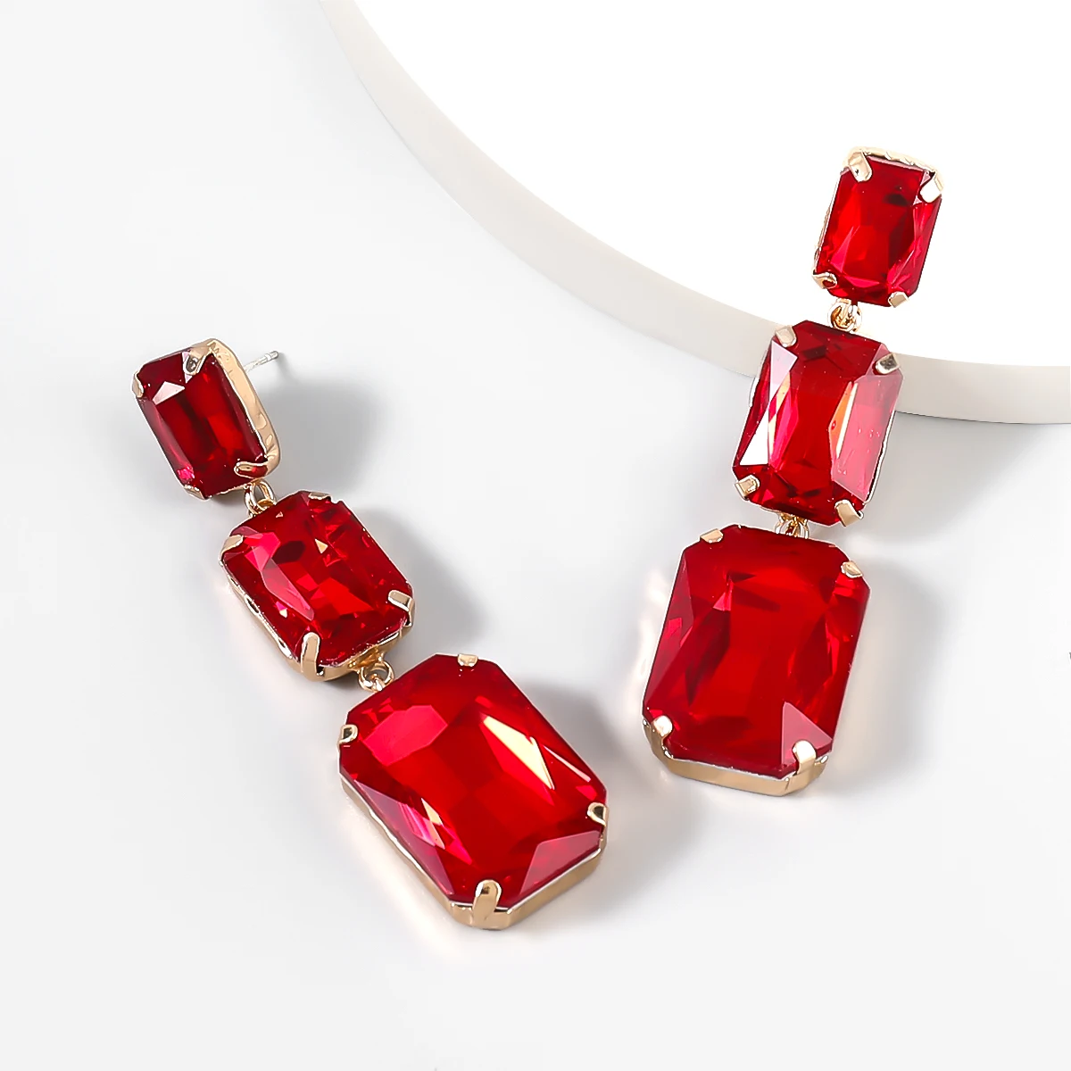 2021YOHOGOOD New Metal Glass Square Multilayer Earrings Casual Party Retro Dangle Earrings Women's Statement Earrings
2021YOHOGOOD New Metal Glass Square Multilayer Earrings Casual Party Retro Dangle Earrings Women's Statement Earrings