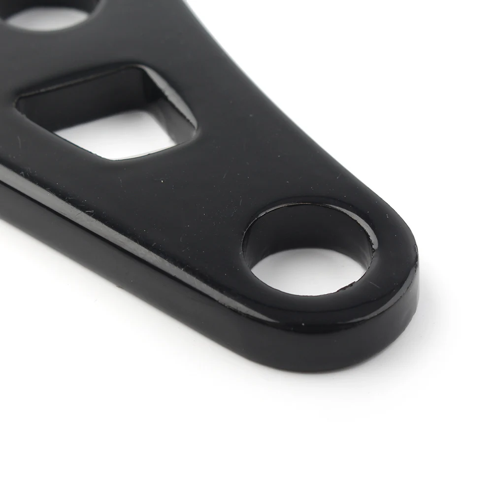 41mm Universal Motorcycle Headlight Mount Bracket Fork For Harley Honda Kawasaki Suzuki Yamaha Triumph Ducati Black
41mm Universal Motorcycle Headlight Mount Bracket Fork For Harley Honda Kawasaki Suzuki Yamaha Triumph Ducati Black