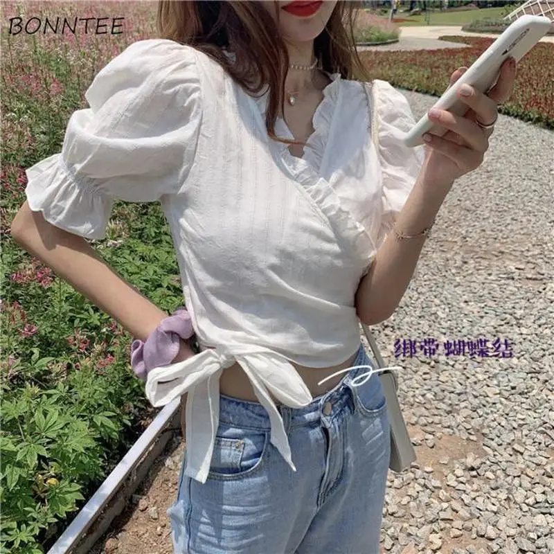 Blouses Women White Stylish Elegant Solid Design V-Neck Popular All-match Classy College Flare Sleeve Slim Lovely BF Streetwear
Blouses Women White Stylish Elegant Solid Design V-Neck Popular All-match Classy College Flare Sleeve Slim Lovely BF Streetwear