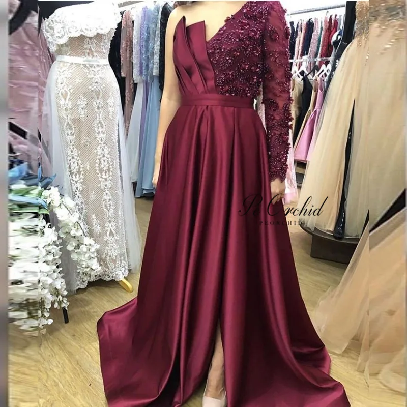 PEORCHID 2020 Beaded Burgundy Evening Dresses Long Sleeve One Shoulder Luxury Satin Slit Sexy Party Dress Formal Gown
PEORCHID 2020 Beaded Burgundy Evening Dresses Long Sleeve One Shoulder Luxury Satin Slit Sexy Party Dress Formal Gown