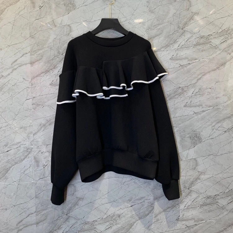 Женский свободный свитер с круглым вырезом и длинными рукавами
Женский свободный свитер с круглым вырезом и длинными рукавами