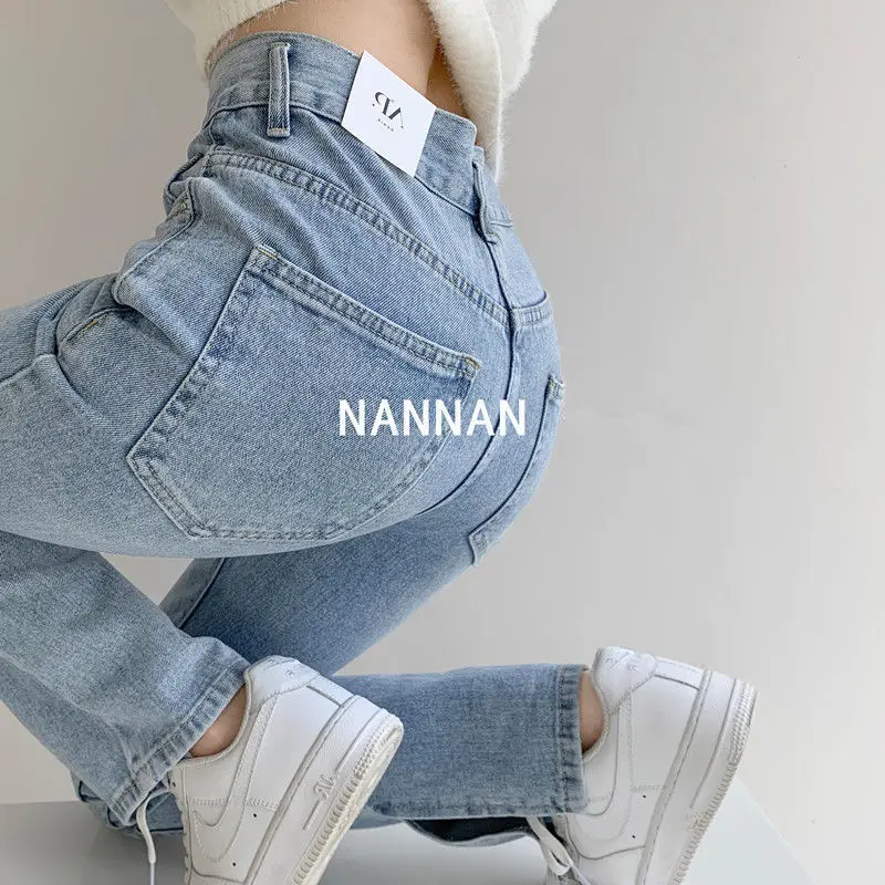 European and American wind restoring ancient ways show high female the spring and autumn period and the high waist jeans trouser
European and American wind restoring ancient ways show high female the spring and autumn period and the high waist jeans trouser