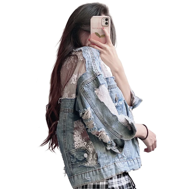 Women Chic Fashion Casual Hollow Out Frayed Denim Jacket Summer 2021 New Perspective Embroidery Lace Loose Sunscreen Outerwear
Women Chic Fashion Casual Hollow Out Frayed Denim Jacket Summer 2021 New Perspective Embroidery Lace Loose Sunscreen Outerwear