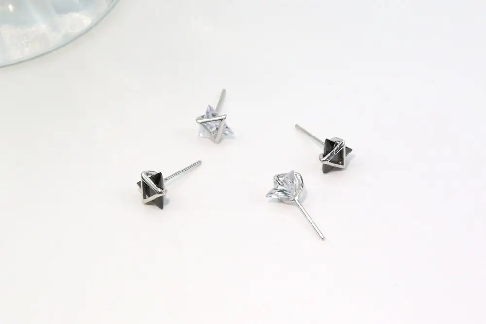 Crystal Triangle Earrings Fashion 925 Sterling Silver Jewelry Stud Earrings For Women Christmas Gift eh146
Crystal Triangle Earrings Fashion 925 Sterling Silver Jewelry Stud Earrings For Women Christmas Gift eh146